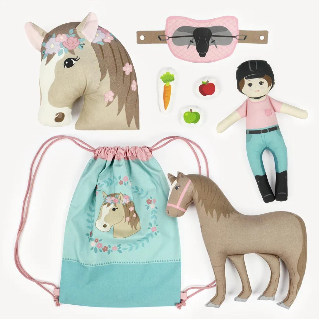 Cut and sew fabric panel "HORSE LOVE": all included sewing projects