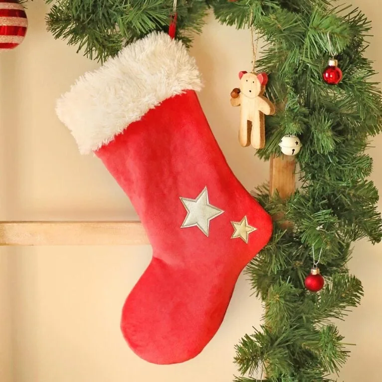 Free Christmas stocking patterns for sewing