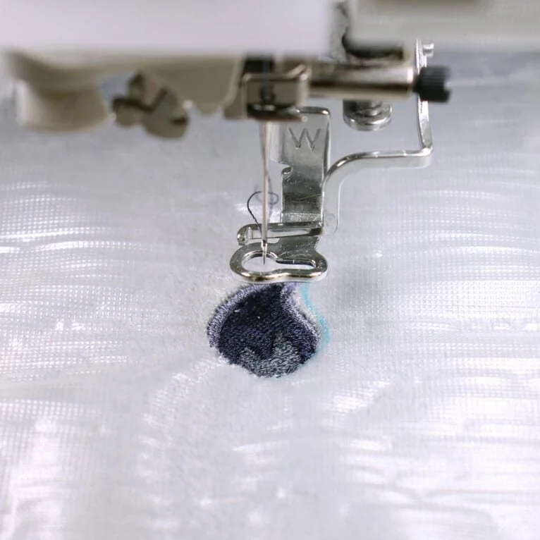 Embroider eyes and nostrils of a Hobby Horse: Embroider the nostril