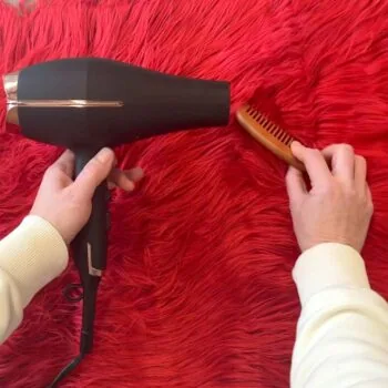 How to remove wrinkles in faux fur using a hairdryer