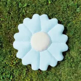 Free DIY flower pillow pattern: Sew cute decor with our flower pillow tutorial