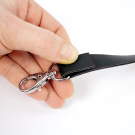 How to make Hobby Horse reins from leather: Step 2