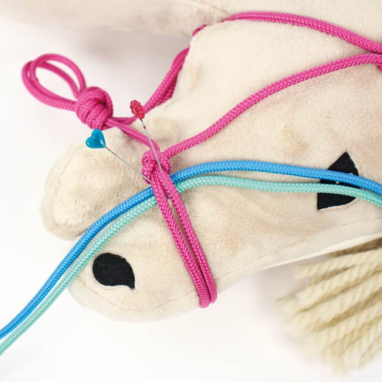 How to make a braided noseband rope halter for a Hobby Horse: step 3