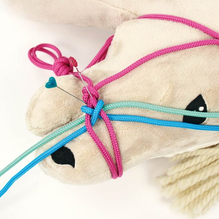How to make a braided noseband rope halter for a Hobby Horse: step 5