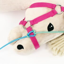 How to braid the noseband strap of a Hobby Horse head collar: step 7