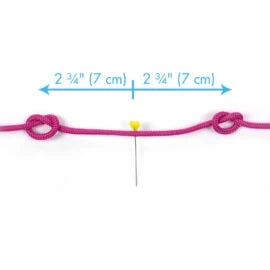 How to tie a halter with rope for a hobby horse: step 3