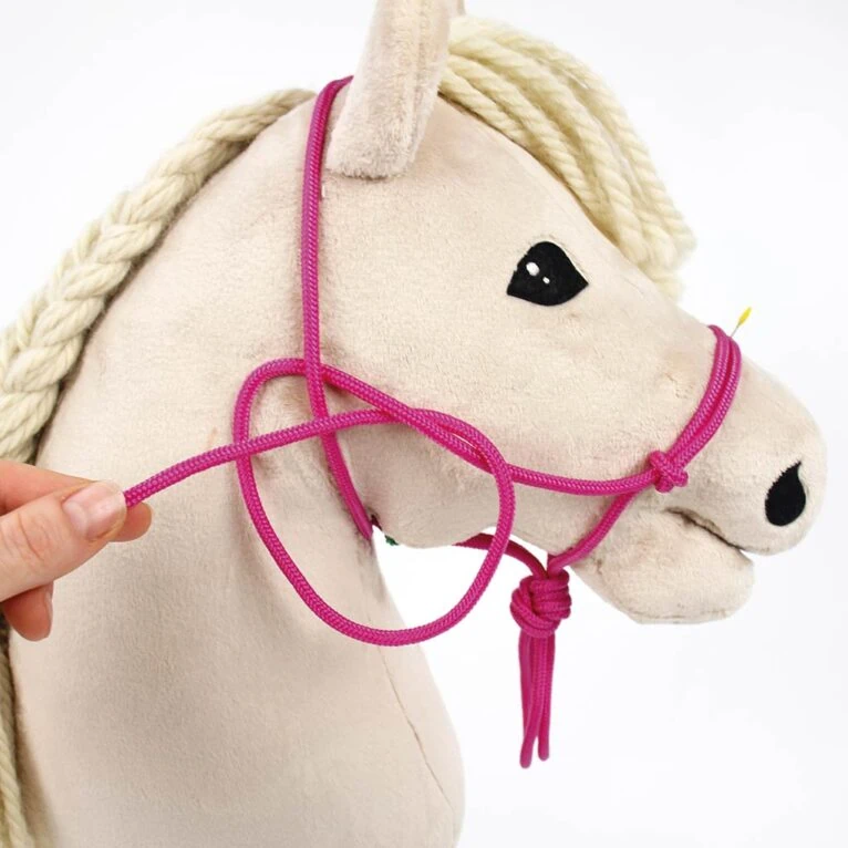 How to tie a halter with rope for a hobby horse: step 23
