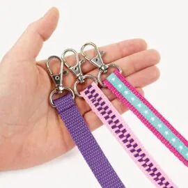 Hobby horse lead rope: lead from ribbon or bag webbing