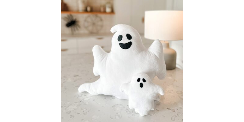 Sewing pattern "Good Ghost Gang"